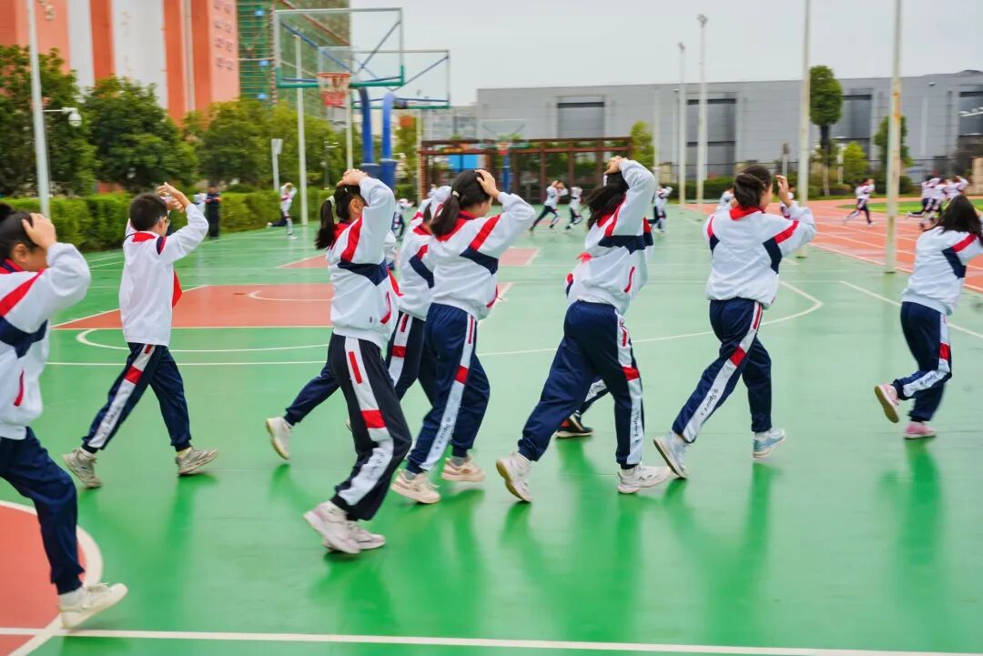 活动摄影:“震地奇兵・百万护航——科技赋能防灾减灾科普行动精彩掠影插图11