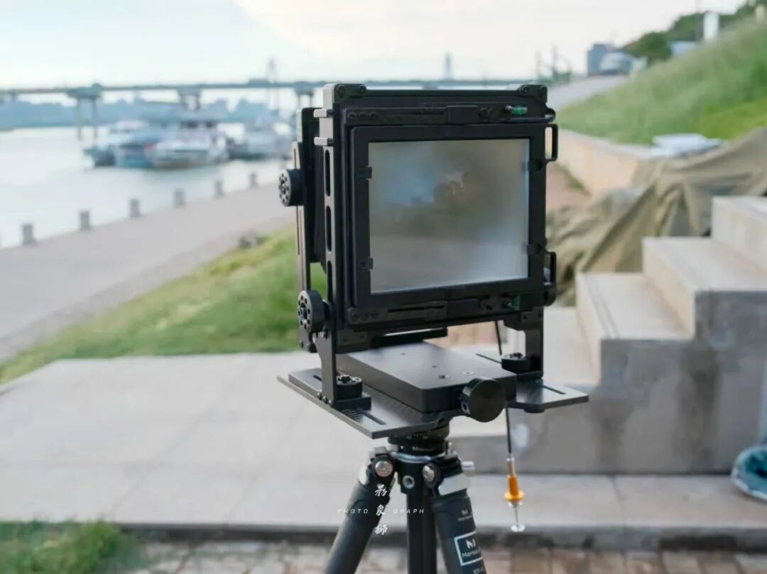 胶片漫谈 | 大画幅摄影，到底有啥独特魅力让摄影师痴迷？插图1