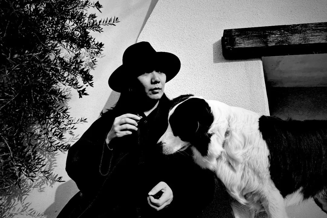 不用买理光！我是如何用手机拍摄森山大道风格照片的插图10